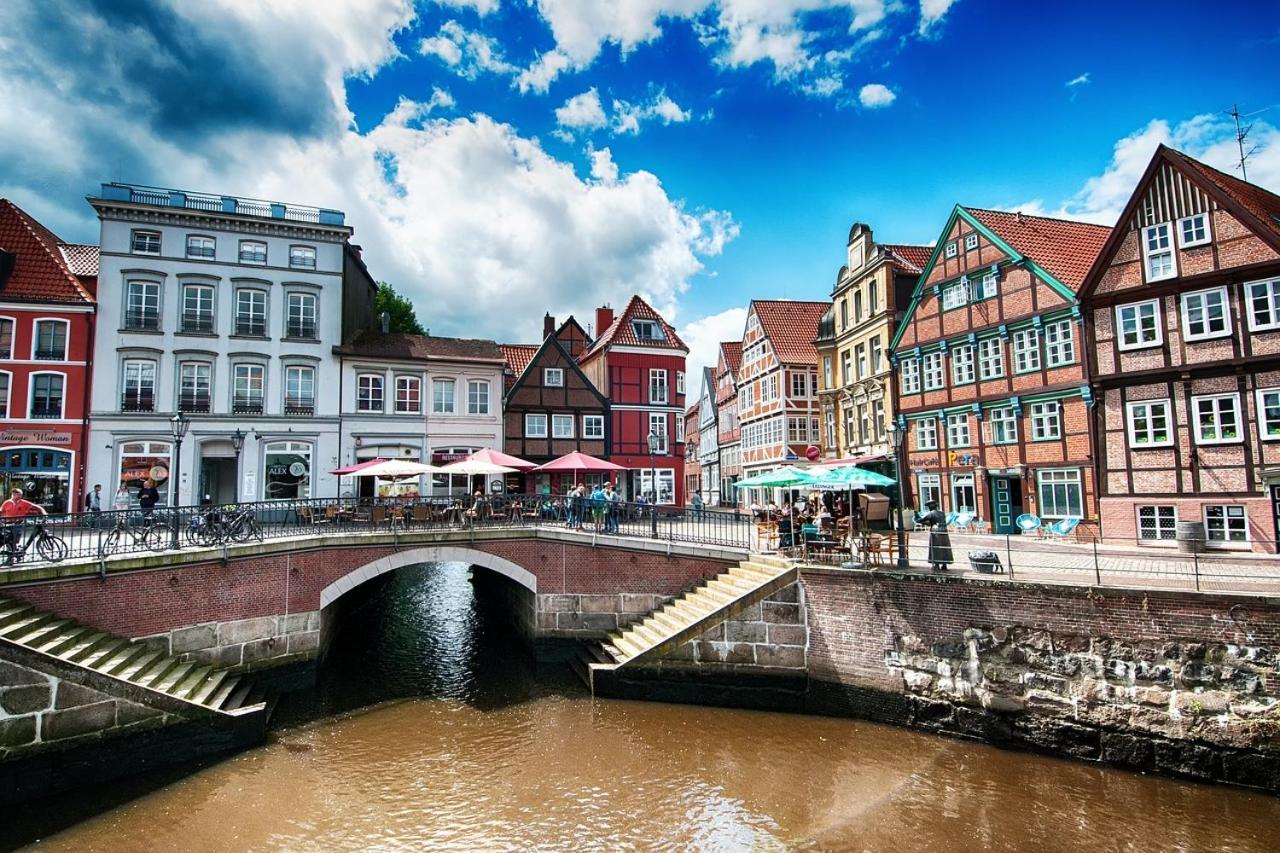 Die Stader Ferienwohnung Mit Terrasse Buitenkant foto